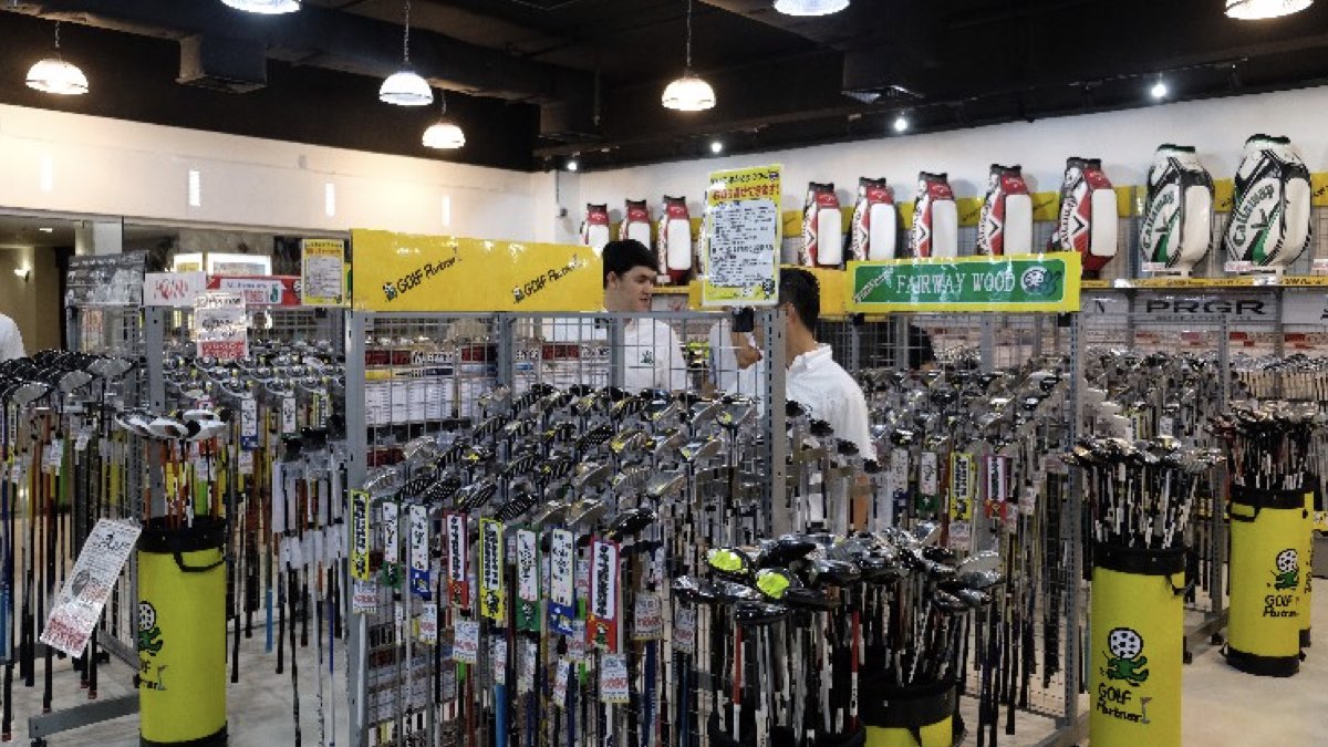 Golf fans should not miss Golf Partner, Floor 2 DONKI Mall Thonglor