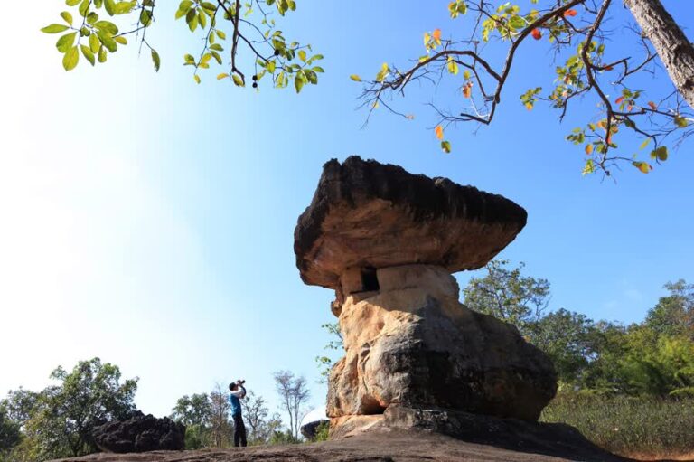Nomination of the Historical Park of Phu Phra Bat as a World Heritage Site