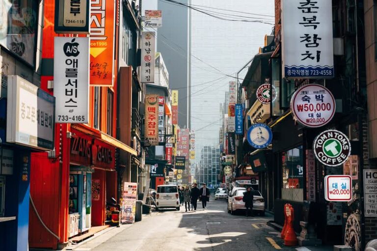 This month, informal Thai workers in South Korea should return to Thailand