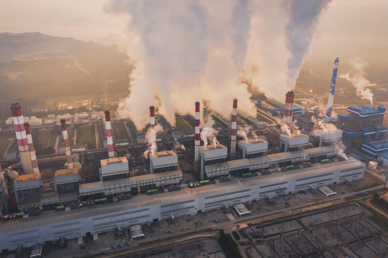 Excise Department Plans Carbon Tax on Refined Oil