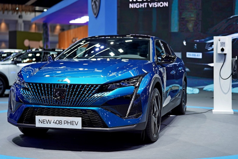 Thailand lowers tax to boost hybrid EV sales